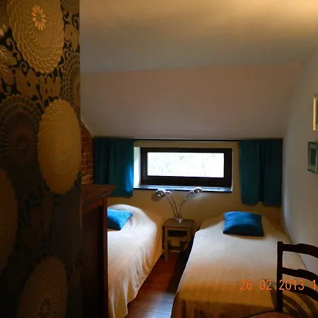 Traditional Holiday In With Private Garden Beauraing