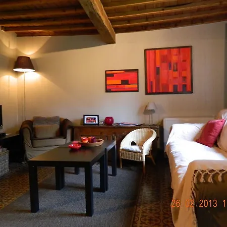 Traditional Holiday In With Private Garden *